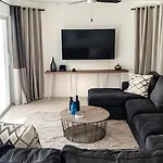 Semesterbostad Rozalia Guesthome For 8gst With Pool In Mikonos *